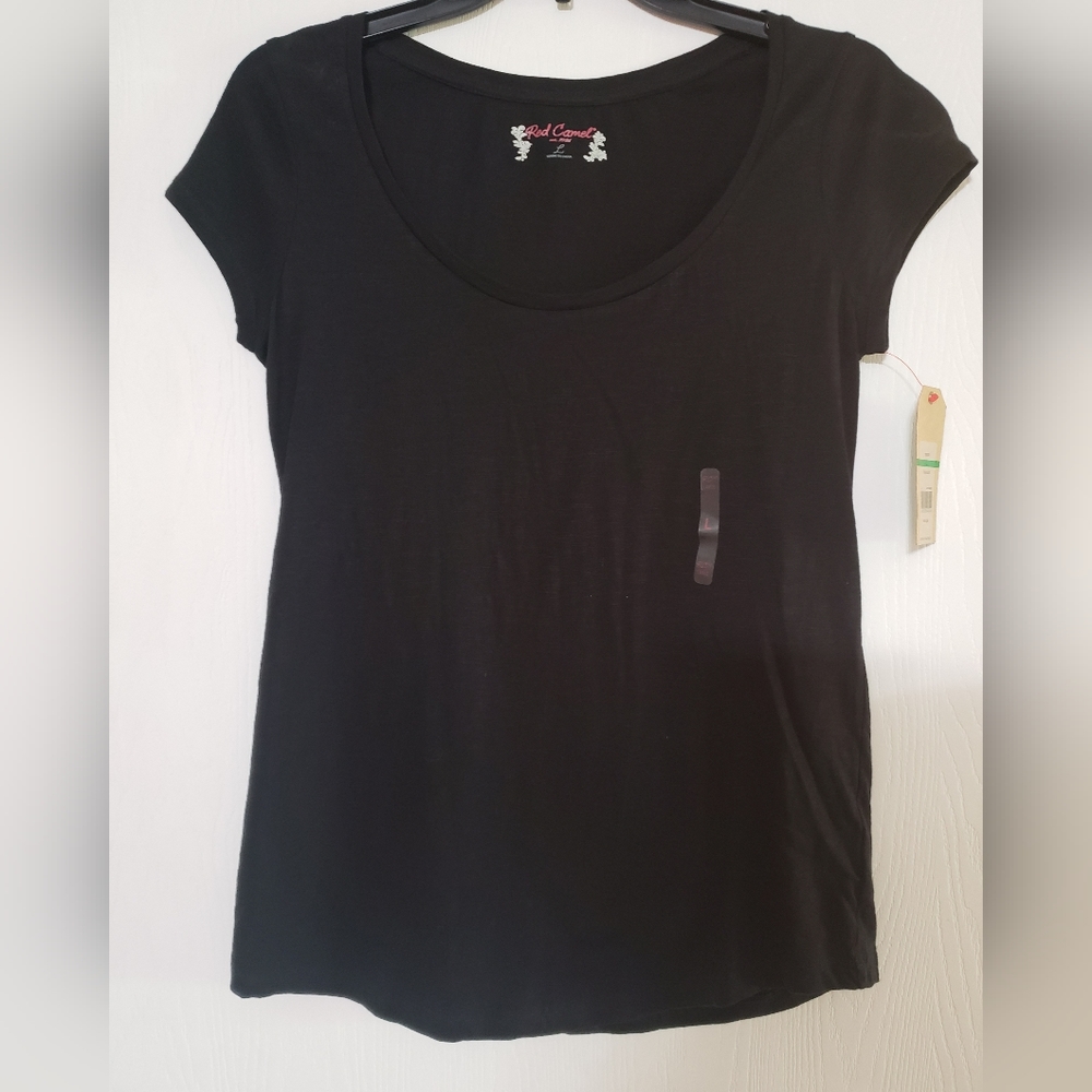 Red Camel Basic Tee Bundle (3) - image 8